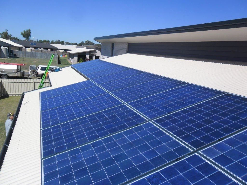 বিজ্ঞানীরা সৌর শিল্পে রাইজিং স্টারগুলির কার্যকারিতা উন্নত করতে লিড সাকশন টেপ ...