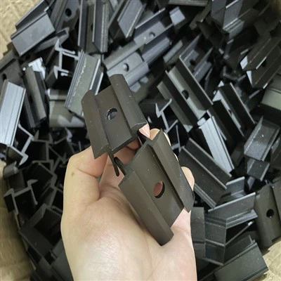 প্রত্যয়িত গুণমান: গ্রেঞ্জি মিড এবং এন্ড ক্ল্যাম্প